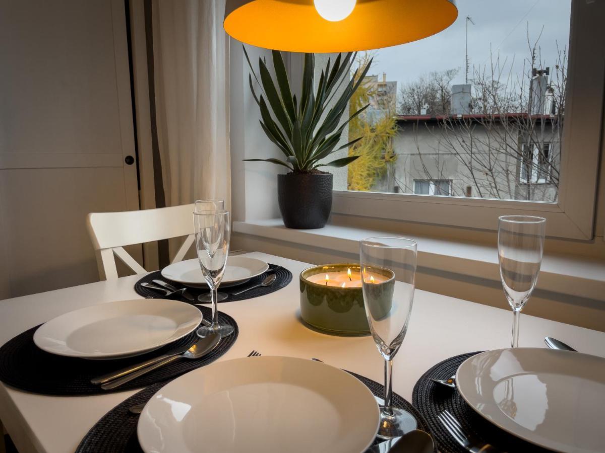 Urban Apartments Cosy No 4, Free Private Parking, Self Check-In Chorzów Eksteriør bilde
